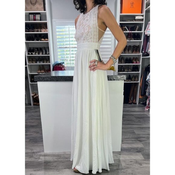 Lulu's White Lace Flowy Maxi Gown Dress $99 NWT - Picture 9 of 14